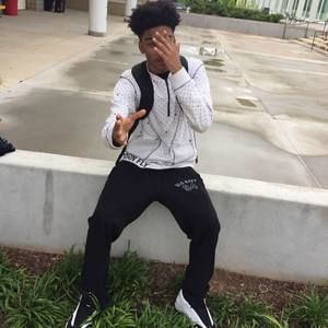 Meet your Posher, Julian